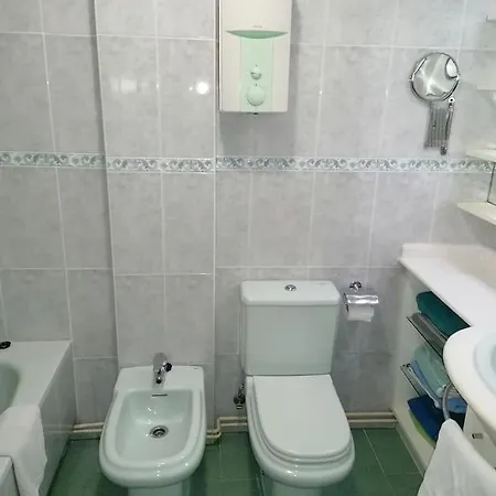 Apartment Urbanizacion Privada. Piscinas. Tenis *